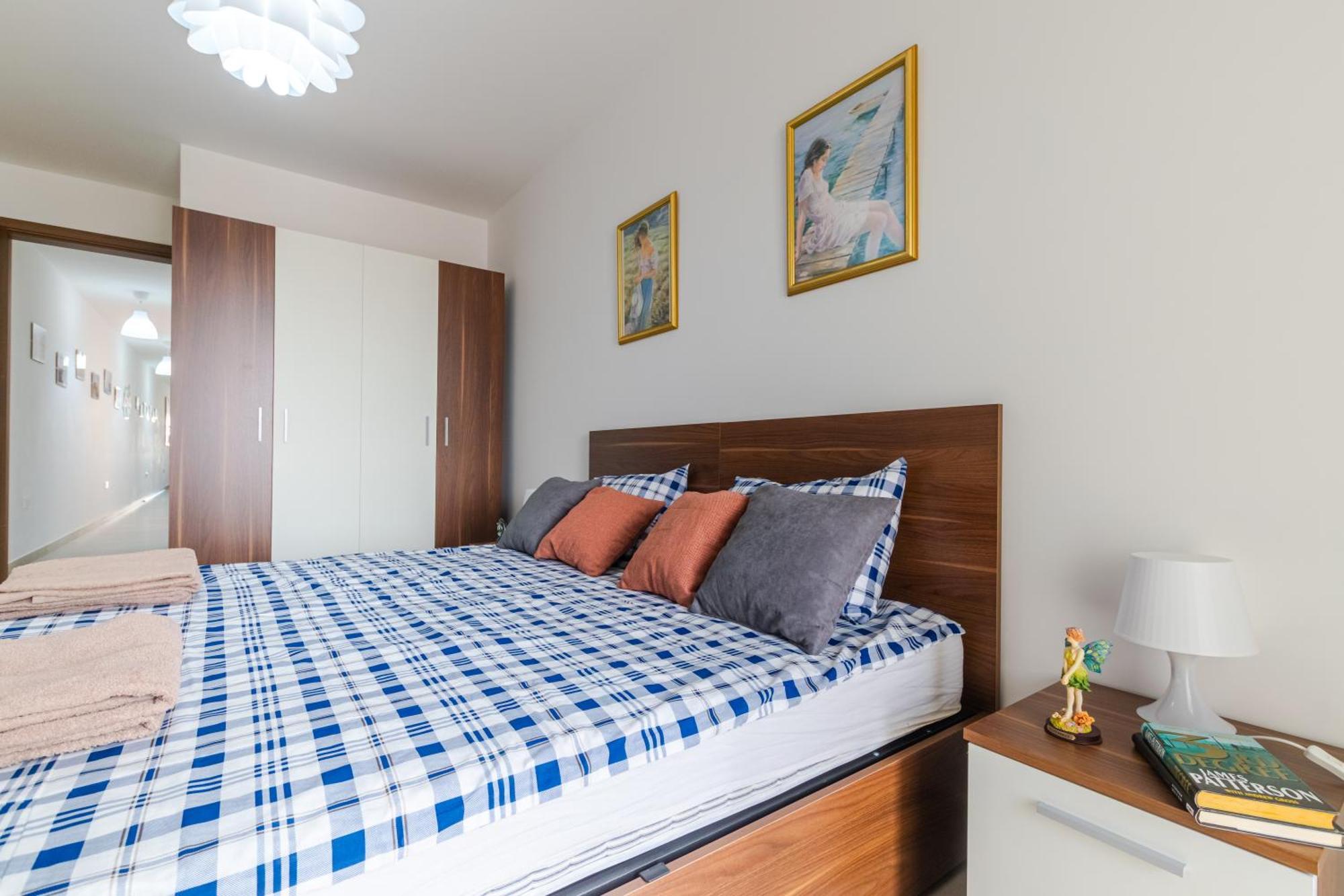 Brand New Apartment 3Bdr 2 Bth H7 Сент-Полс-Бей Экстерьер фото